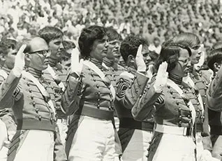 Female soldiers first graduate from West Point USMA in 1980
