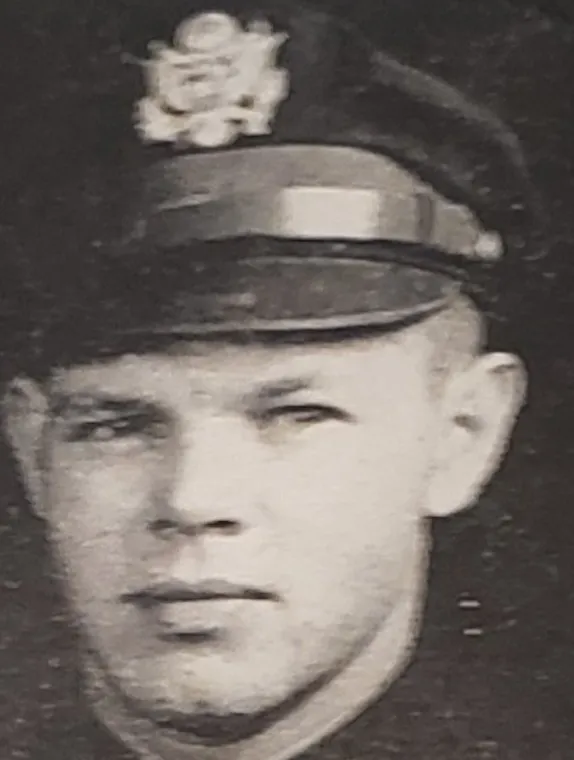 Elliott Adams